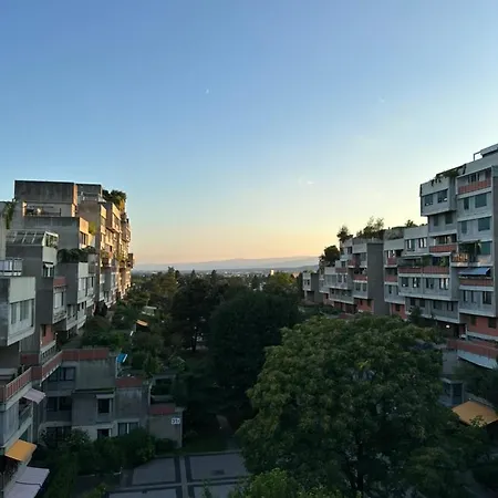 Panoramic Modern Lägenhet *